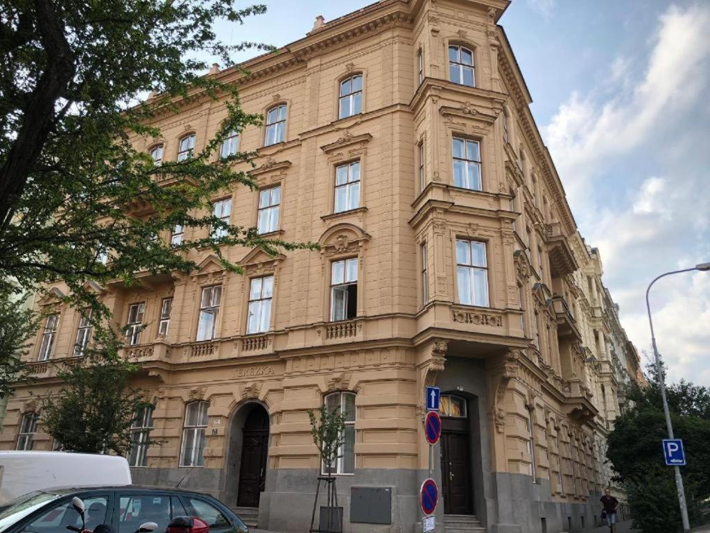 Rooms Veveri - Uvoz, 10 Min Peski Do Centru Brno Eksteriør billede