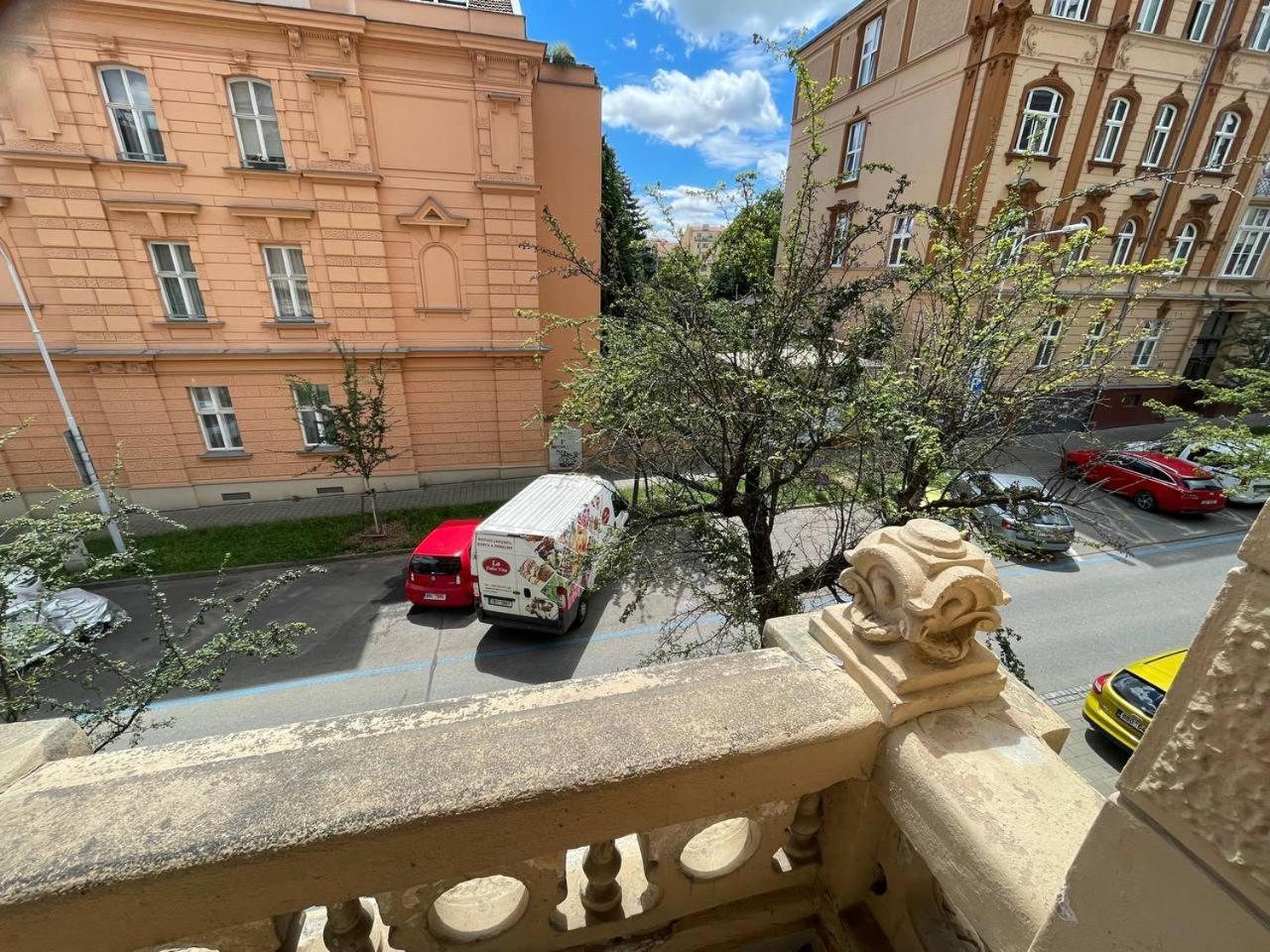 Rooms Veveri - Uvoz, 10 Min Peski Do Centru Brno Eksteriør billede